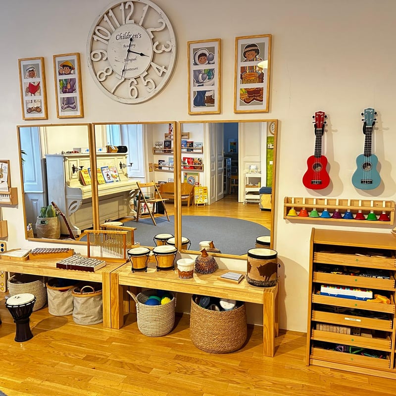 Musical instruments in the kindergarten rooms